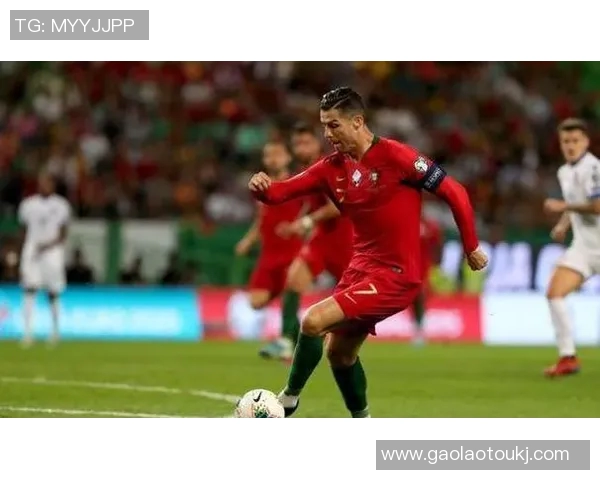 斯洛文尼亚对阵法国足球盛宴谁将赢得这场激烈较量 斯洛文尼亚对阵法国足球盛宴谁将赢得这场激烈较量