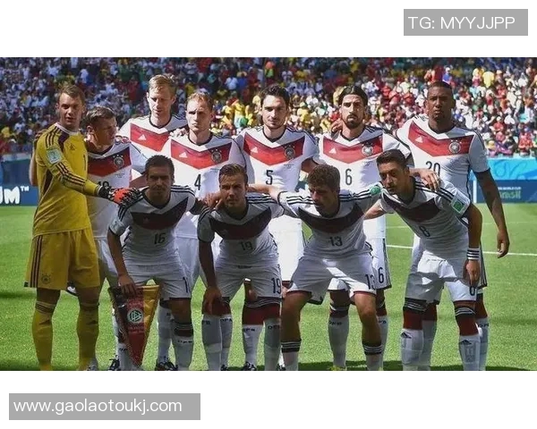 德国足球明星阵容揭秘队员名单全解析与精彩表现回顾